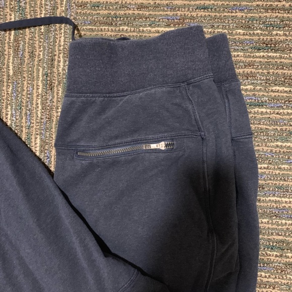 Lululemon Crosscut Joggers 31” - Picture 2 of 5